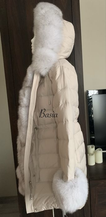 Parka puchowa z lisem naturalnym