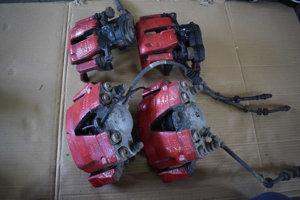 zacisk zaciski przód komplet AUDI S4 B8 A4 3.0 tfsi  lift 13r. A5 S5