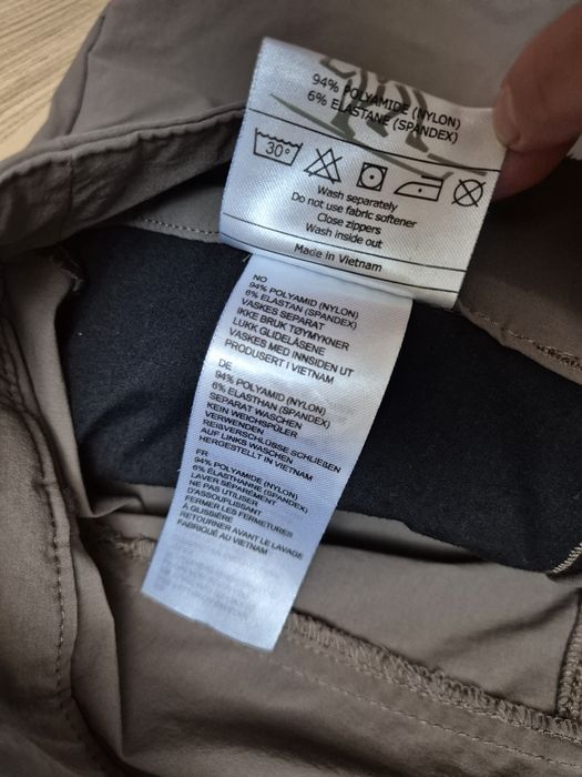 Spodenki szorty Bergans S 36