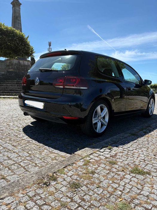 Volkswagen Golf VI 1.6 TDI caixa DSG