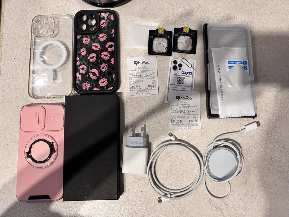 Sprzedam iPhone 14 Pro Max 256 GB Gold – idealny stan + zestaw dodatków