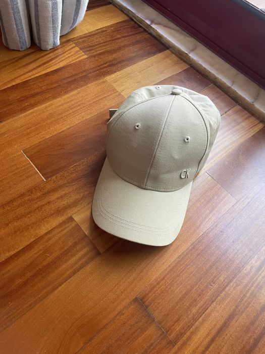 Chapéu da Calvin Klein