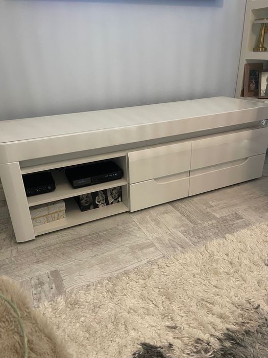 Szafka RTV biała