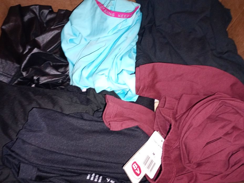 Karton mix odzież damska dziecięca 40 sztuk