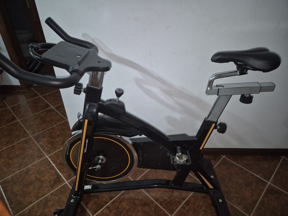 Bicicleta spinning BH evo S2000