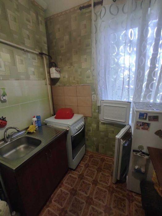 Продам 2 комнатную квартиру ул.Финальная  2 этаж