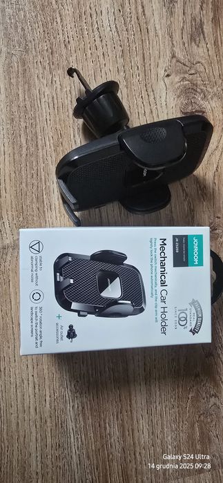 Uchwyt na kratkę nawiewu