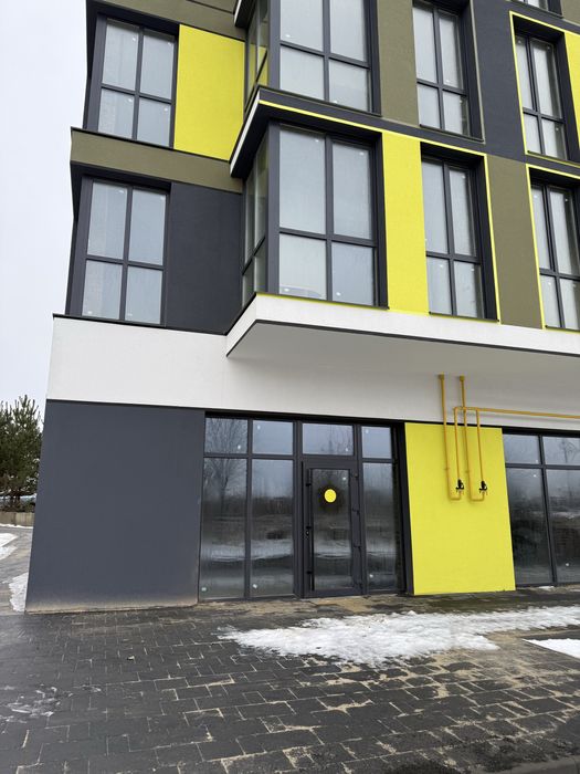 Оренда комерційного фасадного приміщення в ЖК Модерніст