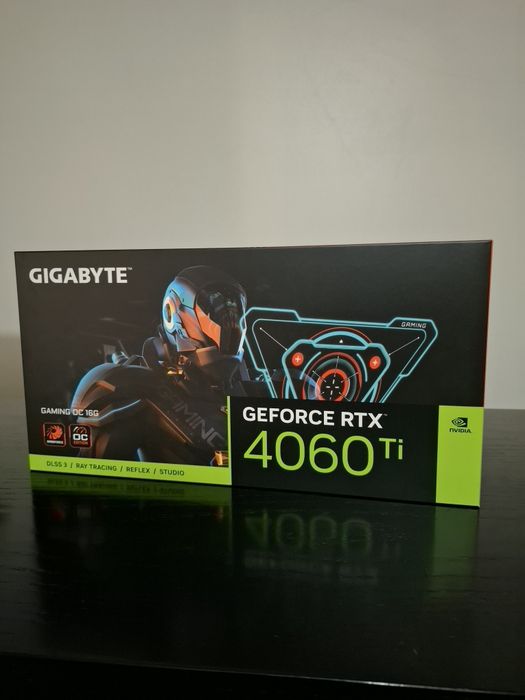 PC Gamer Ryzen 7 7700X + RTX 4060 Ti 16 GB | 32 GB DDR5 | Excelente Estado