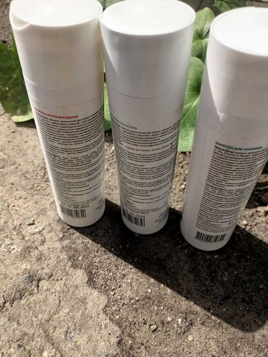 Шампуни 3 шт по 250мл:"Проти випадіння", "Проти лупи", "Для чоловиків"