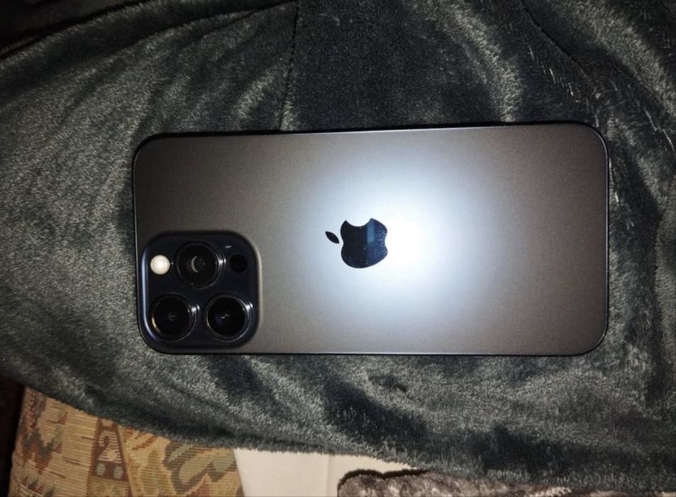 Iphone 15 pro max otimo estado 89% Fatura e garantia!