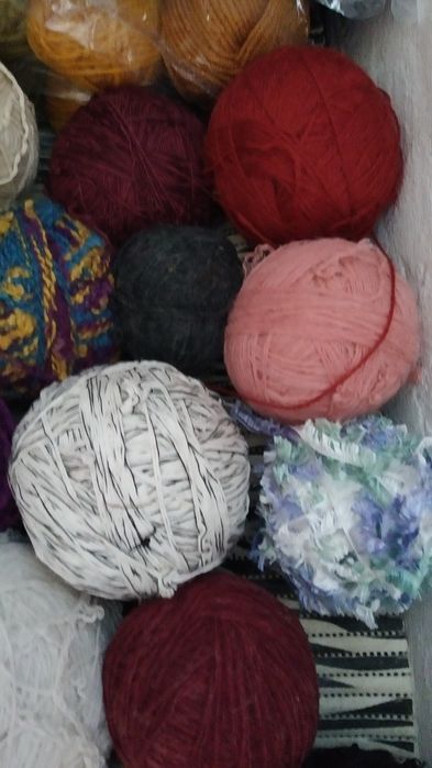 Продам нитки для вязания