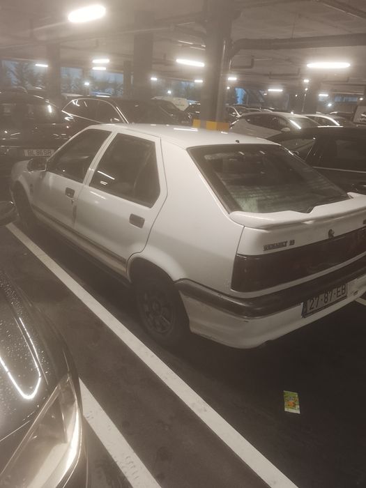 Renault 19 direitinho