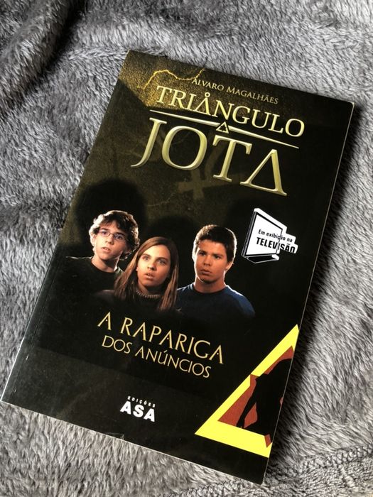 Livro “Triangulo Jota - A Rapariga dos Anúncios” - Alvaro Magalhães