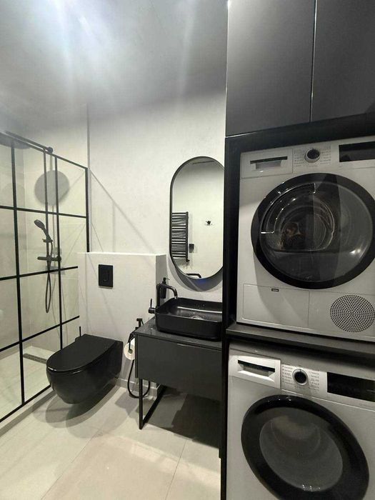 Оренда 2-кім. квартири з виглядом на парк Залізна Вода є 2 паркомісця