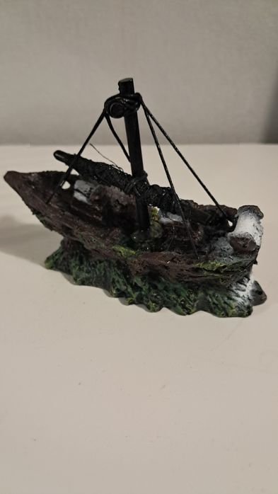 Декорація в акваріум..