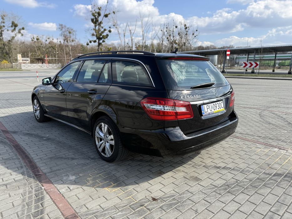 Mercedes E250cdi 4matic niski przebieg super stan
