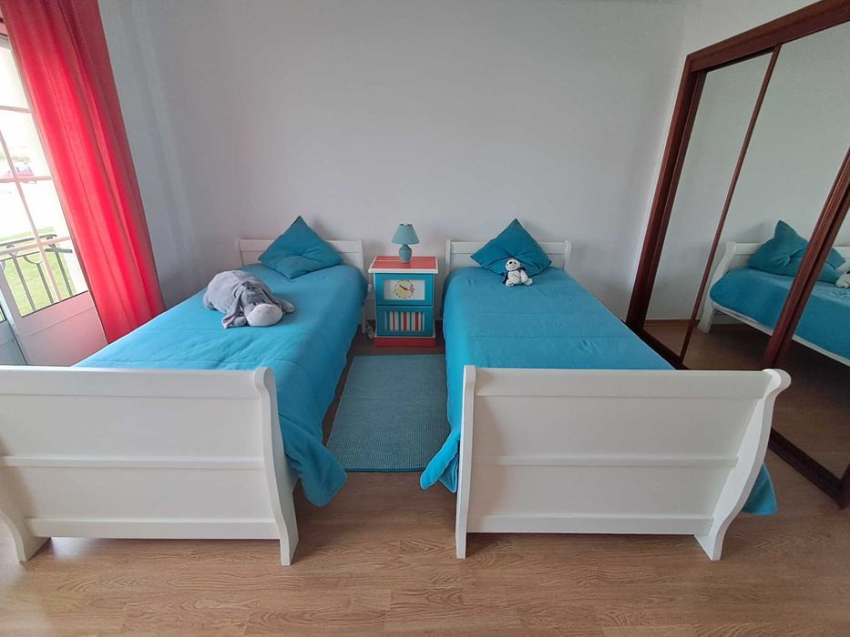 Camas individuais - conjunto