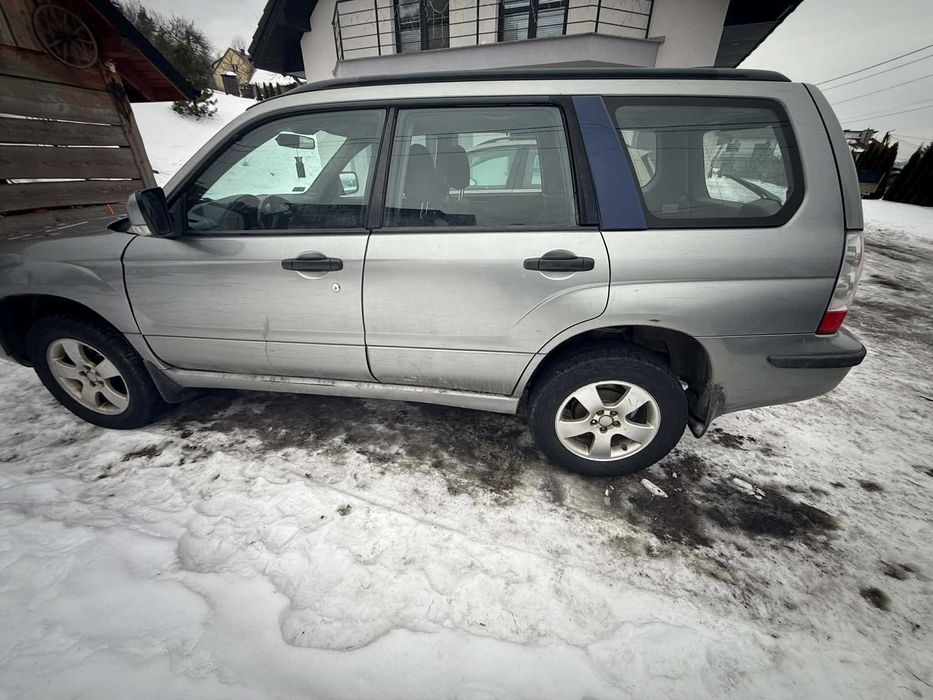 Subaru Forester podniesiony