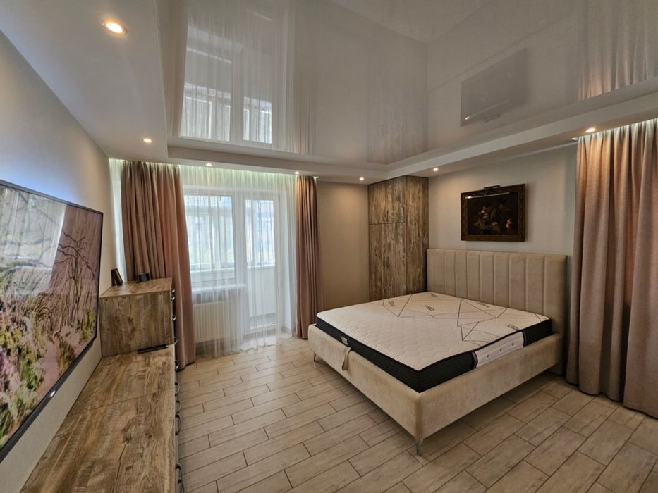 Продам велику 1к квартиру на Гоголя 10А