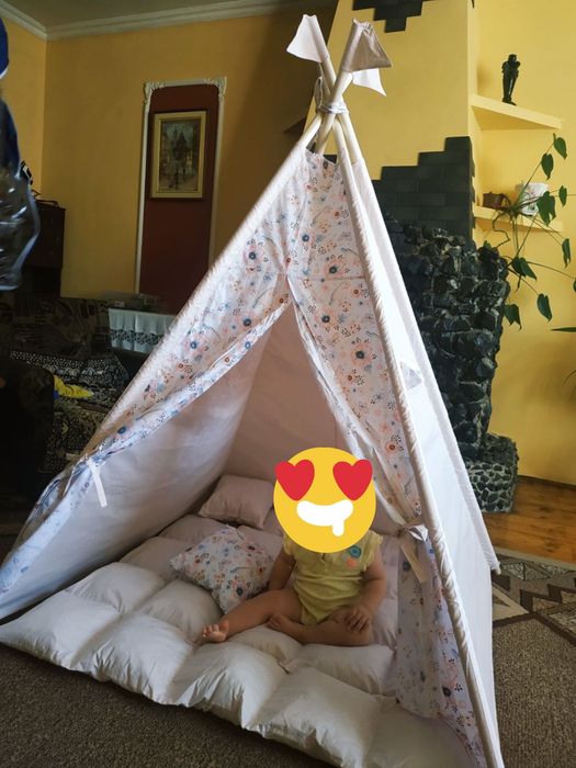 Вігвам дитячий для дівчинки