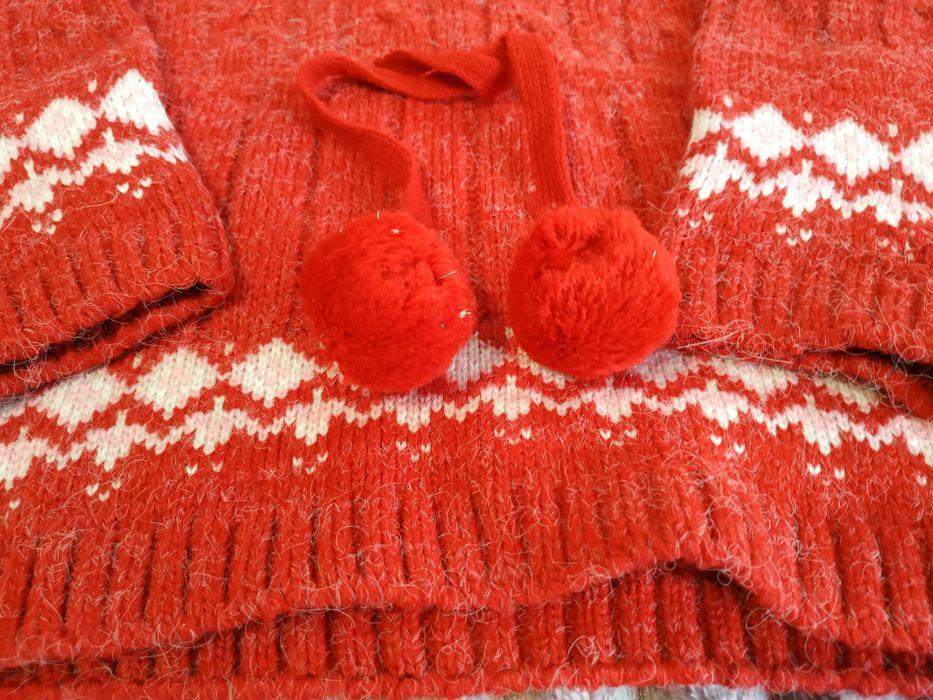 Светр для дівчинки 3-4 роки