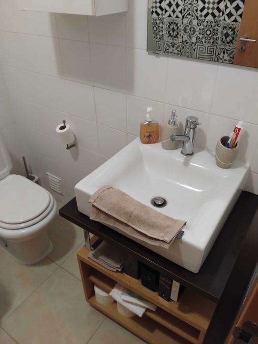 Apartamento t0 mobilado e equipado palmela village com piscina