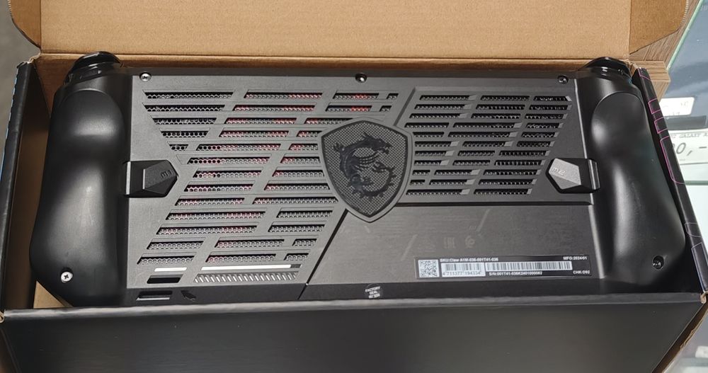 Przenośna konsola MSI Claw A1M-036 od Halogsm Zgierz.