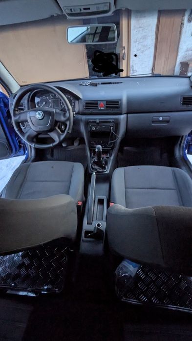 Skoda octavia tour 2009