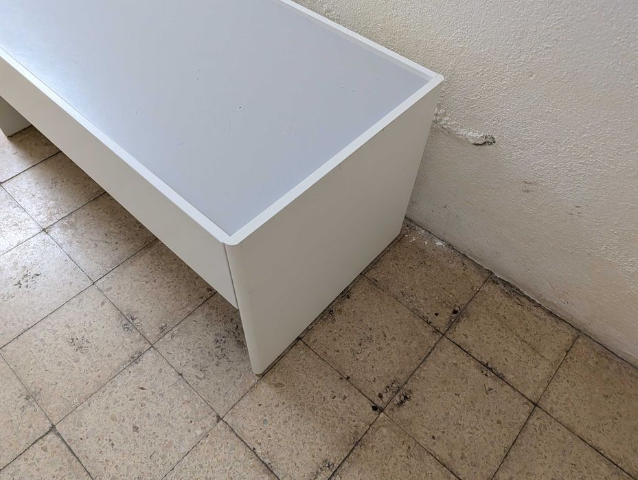 Mesa infantil IKEA DUNDRA com arrumação – ideal LEGO / atividades