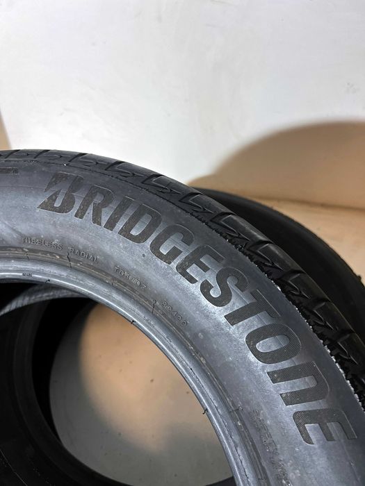 Pneus Bridgestone Turanza T005 - 235/55/17 - Como NOVOS