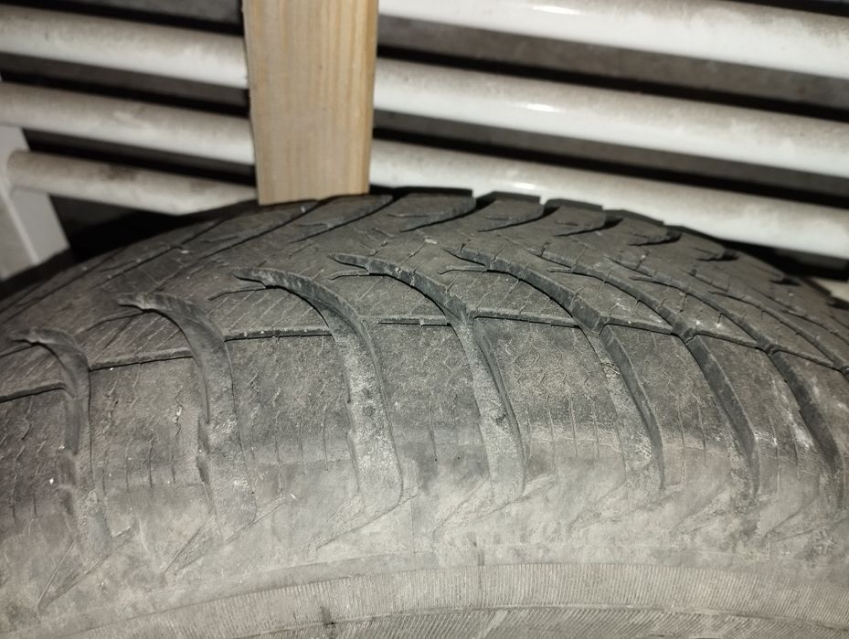 Opony zimowe 185x60x15 cena za komplet