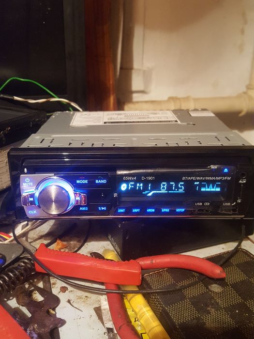 Автомагнитола с Двд