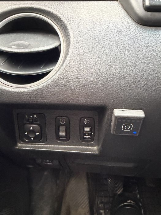 Mitsubishi Outlander 2.0 газ/бензин 4*4 механика 2007 года