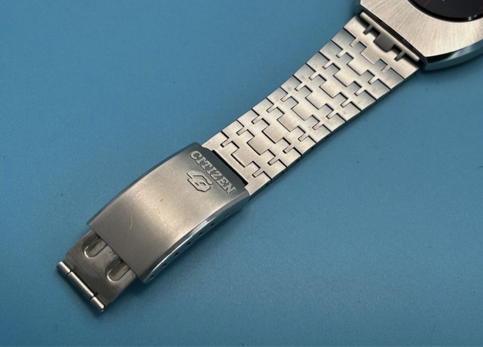 Zegarek cyfrowy Citizen led lata 80 Piekny Stan