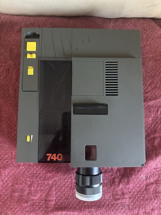 Projetor slides Rotomatic 740 AF Zoom