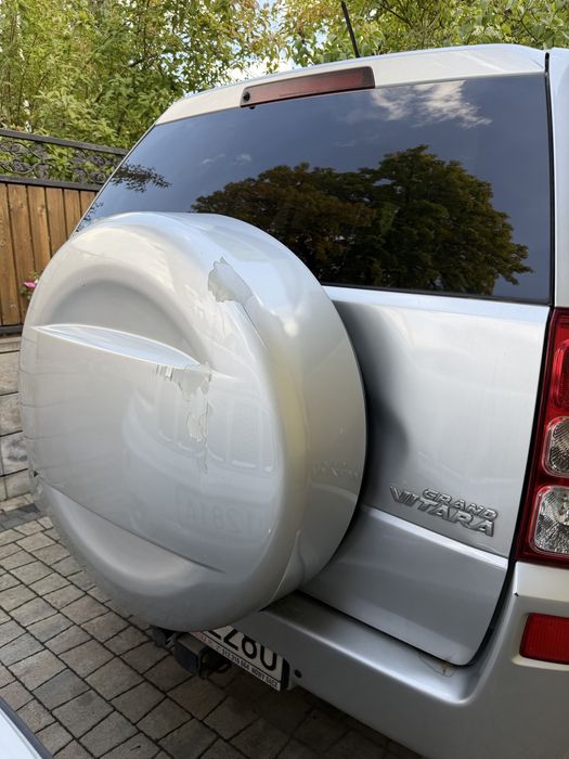 SUZUKI Grand Vitara