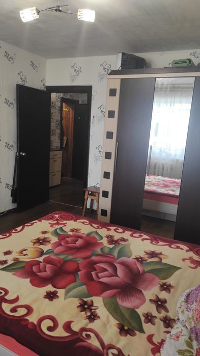 1 - комн., 40 м. кв. 8/12, ул. Калиновая, район Образцова.