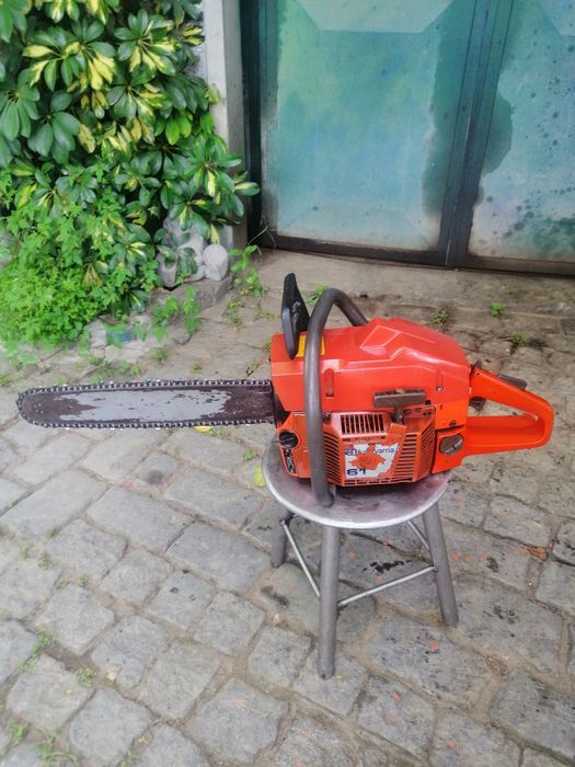 serra marca esqvarna em muito bom estado modelo61