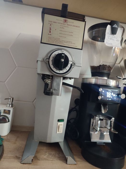 Кавомолка , Гріндер Mahlkonig Guatemala 710