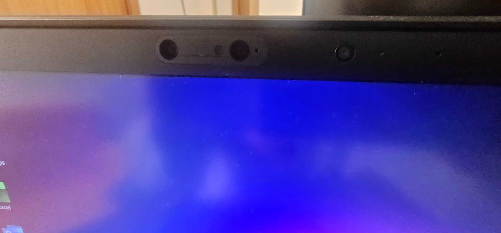 Lenovo T580 - Intel Core i7-8550U @ 1.80GHz - SSD500GB - RAM24GB - Windows 11 Pro - Portátil