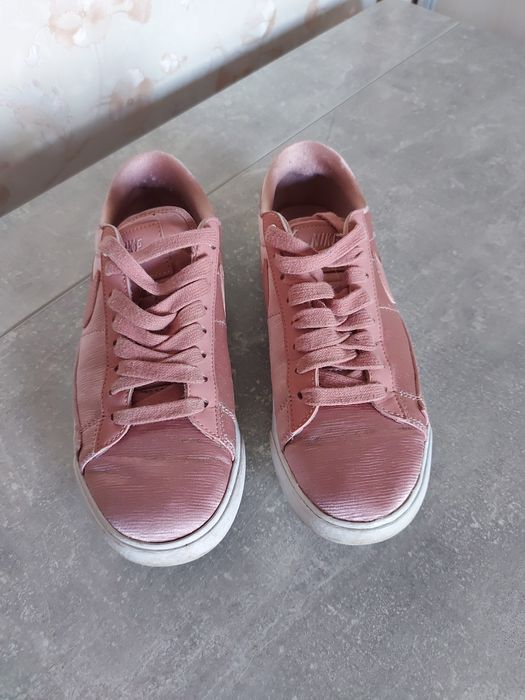 Кросівки кеди nike жіночі підліткові