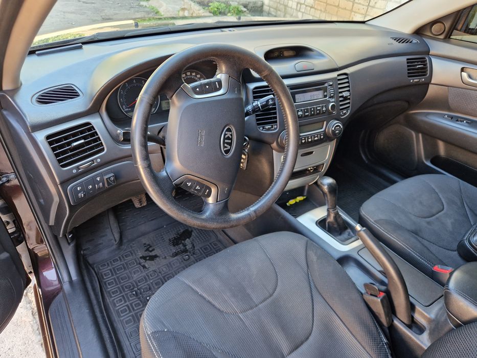 KIA     Magentis