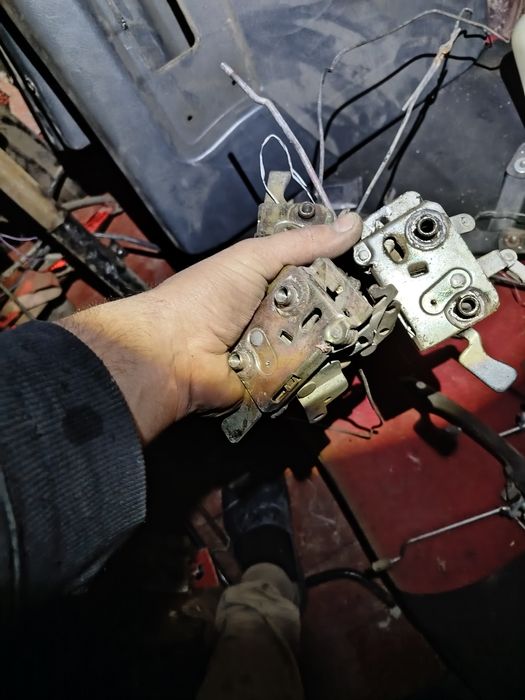 Продам запчастини ВАЗ 21099