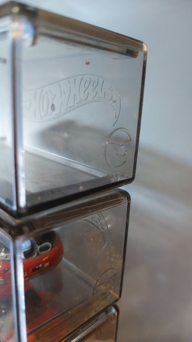 Бокс Hot Wheels.