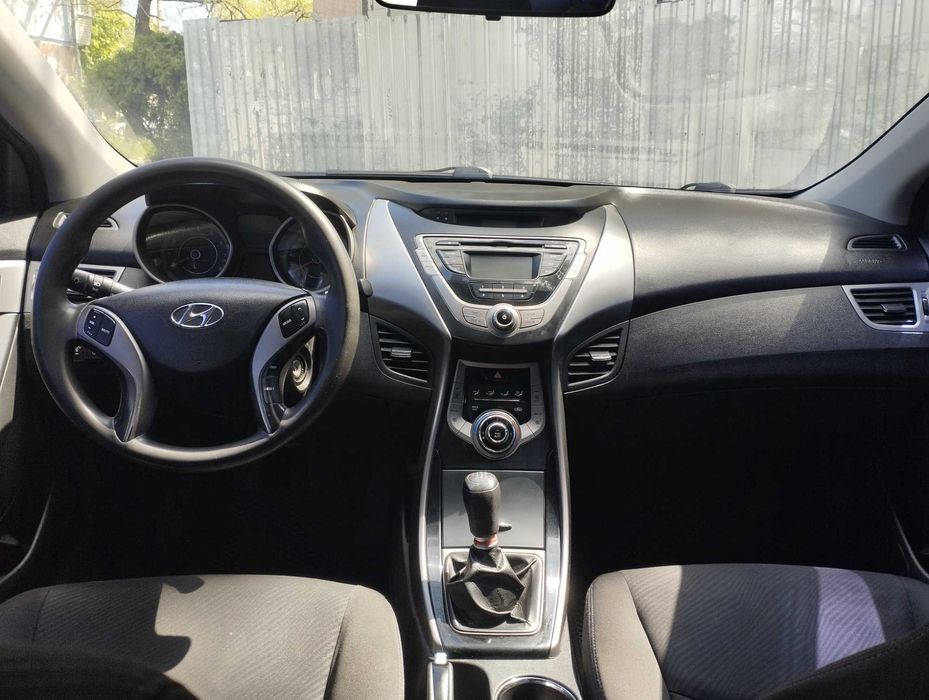 Hyundai Elantra 5-го поколения (MD)