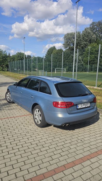 Audi a4 b8 2.0 tdi 143km Anglik