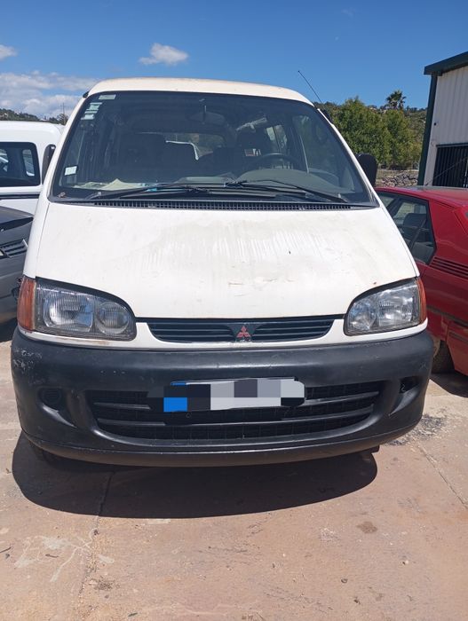 Mitsubishi L-400