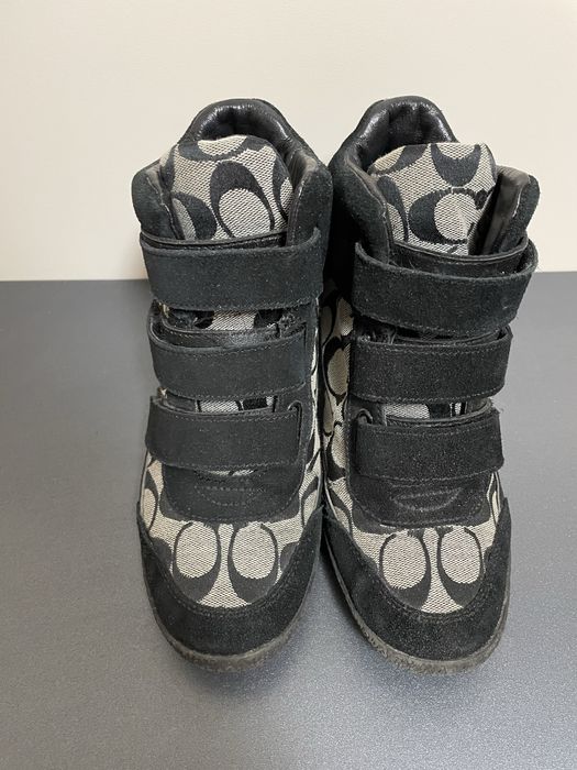 Ботільйони coach