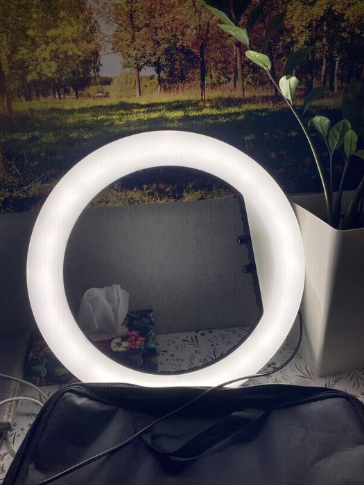 Лампа для зйомок, велика